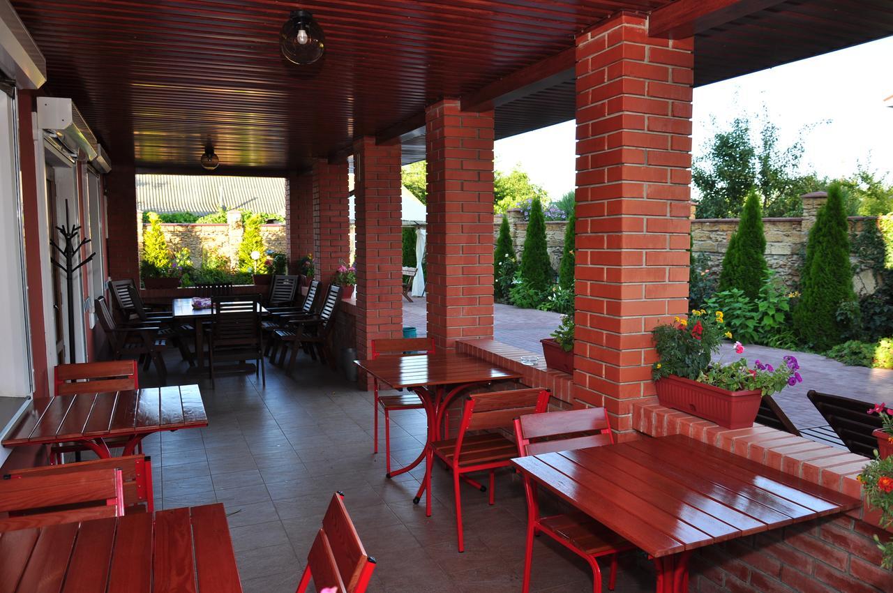 Inn Na Bugaze Karolino-Buhaz Kültér fotó