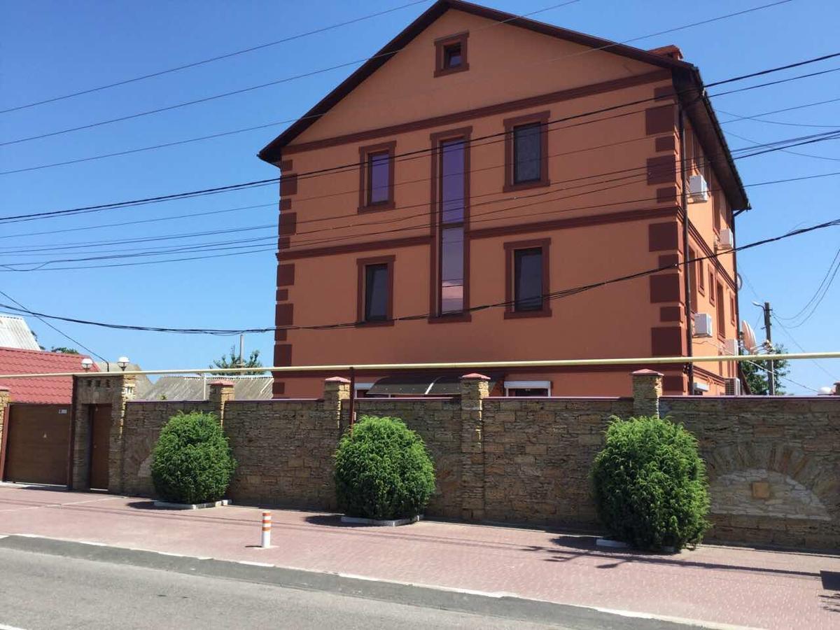 Inn Na Bugaze Karolino-Buhaz Kültér fotó